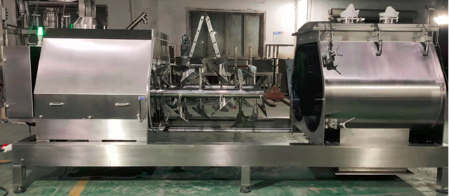 Milk powder blending and batching system11